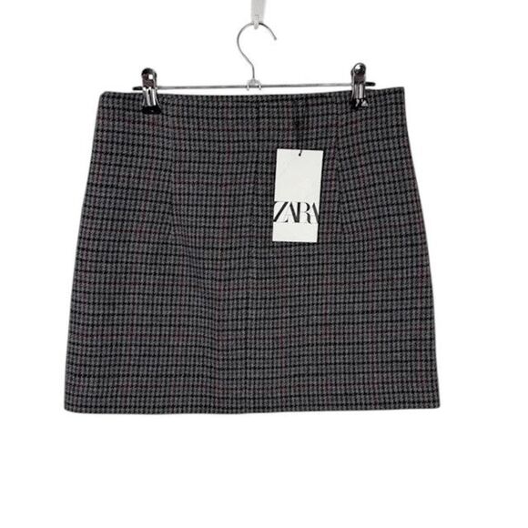 NWT ZARA Houndstooth Mini Skirt Side Zip Black Gray Red Size Small - Picture 4 of 13